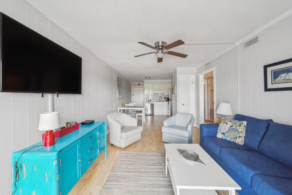 Right Across Beach Pool View Private Balcony By Zen Living Short Term Rental Myrtle Beach Dış mekan fotoğraf